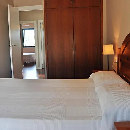 Roda Bruc, Casa Con Piscina Privada! Сasa de vacaciones *