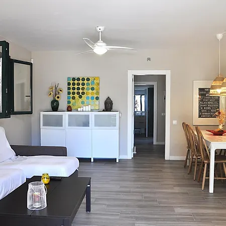 Roda Bruc, Casa Con Piscina Privada! *